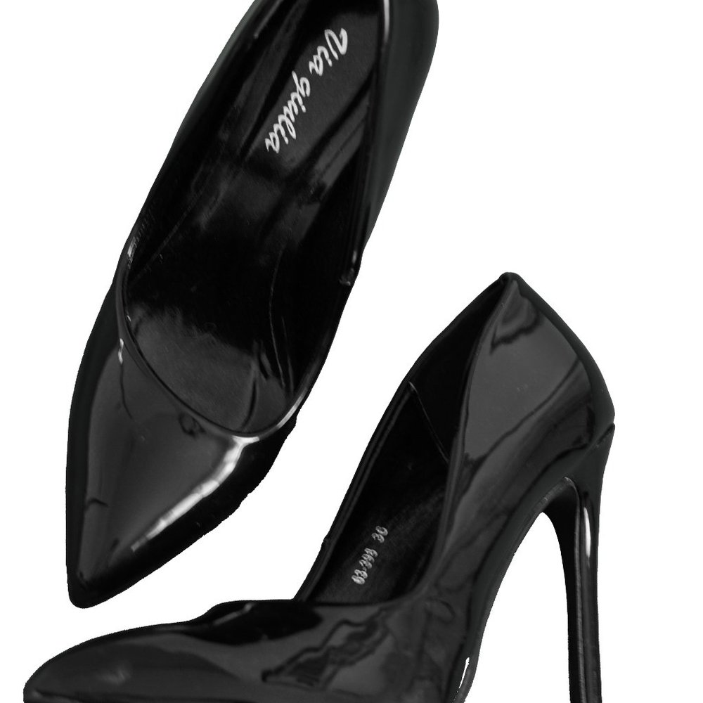 Via Giulia Black Heels